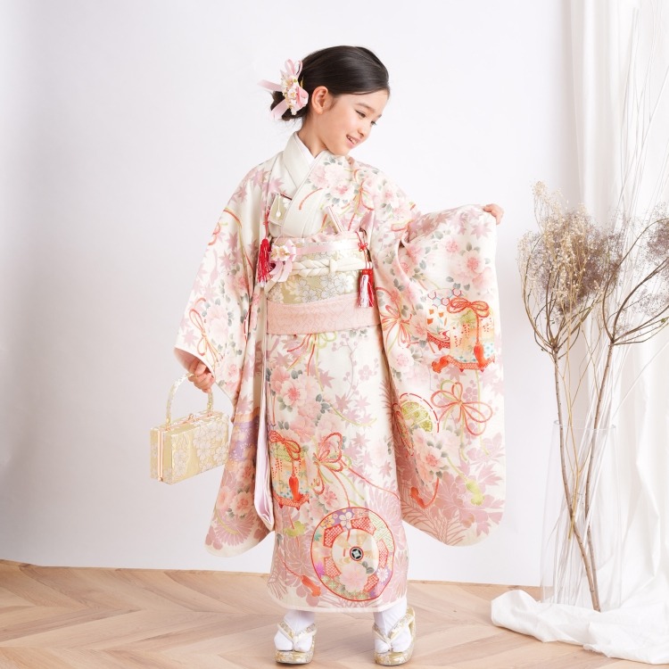 【レンタル品】華徒然 七五三 女児 7歳 着物セット 日本製 レトロモダン系 花 ピンク系